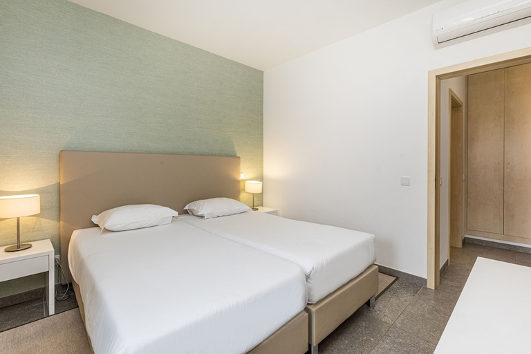 Bedroom 3, Algarve Race Apartments, Portimão