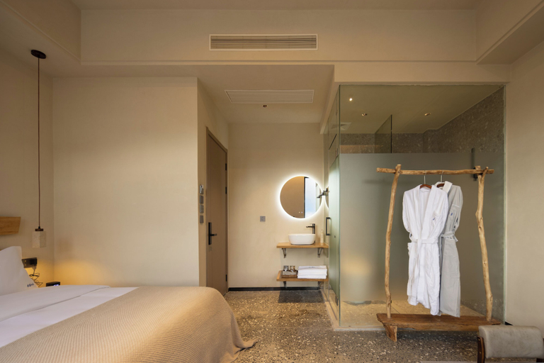 Room 3, Qingmo Hidden Mid-Mountain Hotel, Jingdezhen