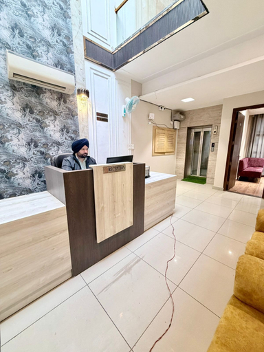 Exterior, Hotel Maria, Sahibzada Ajit Singh Nagar