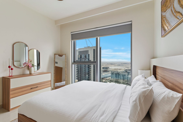 Room 4, Elegant 1BR with Panoramic Views, Dubai