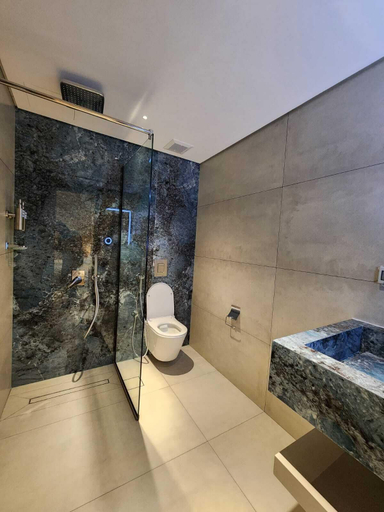 Bathroom 3, AL RAHA HOTEL, Muscat