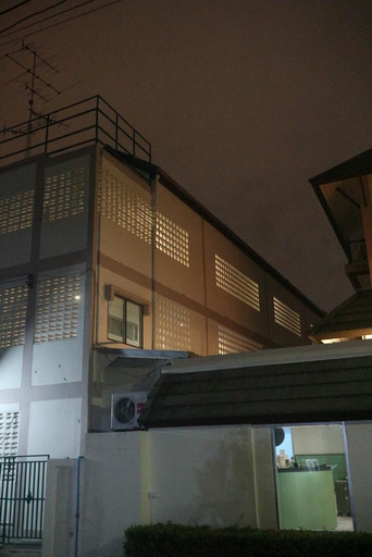 Exterior & Views 1, L42 Hostel, Lat Krabang