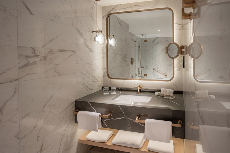Bathroom 4, Signia by Hilton Amman, Wadi Essier