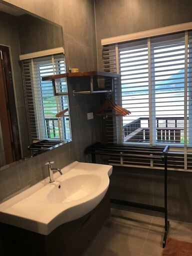 Bathroom 3, Chiang Khan Hill Resort, Chiang Khan