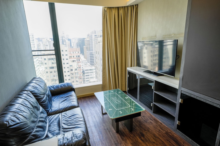 Others 5, Epoch Hotel, Kowloon