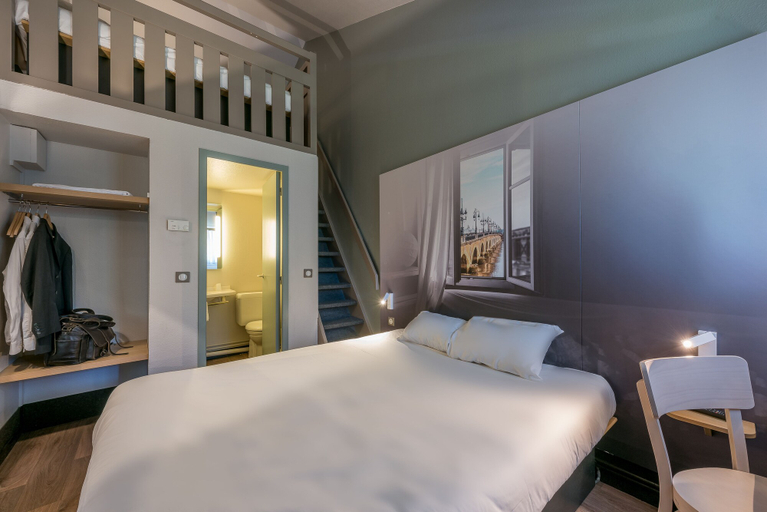 Bedroom 2, B&B HOTEL Paris Malakoff Parc des Expositions, Hauts-de-Seine