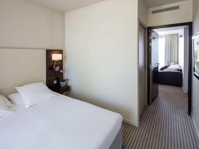 Bedroom 3, Mercure Aix-En-Provence La Duranne Gare Tgv, Bouches-du-Rhône
