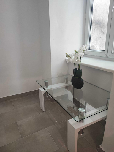 View from room, Modern 2BR Apartment In Prime Vienna, Wien