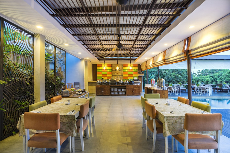 Food & Drinks 5, Garden Bay View Villas, Badung