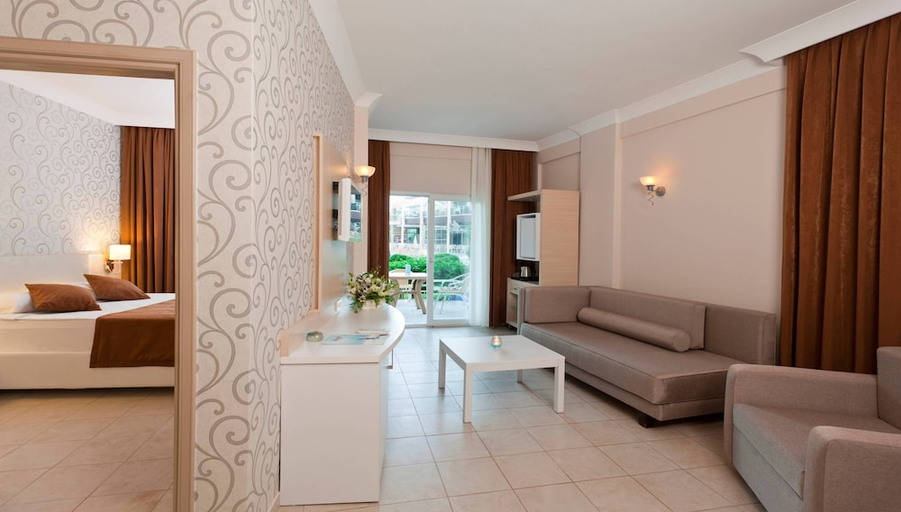 Bedroom 3, Club Mermaid Village, Alanya