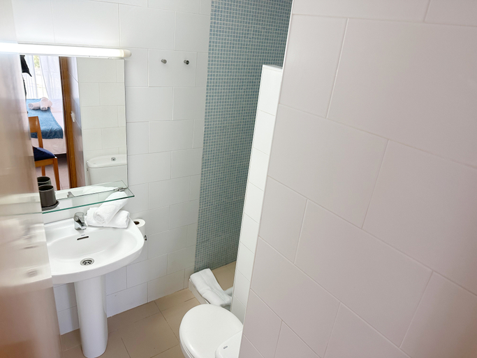 Bathroom 3, Hotel Selva Arenal, Baleares