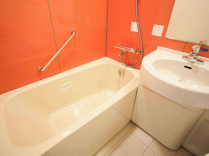 Bathroom 4, Comfort Inn Munakata, Munakata