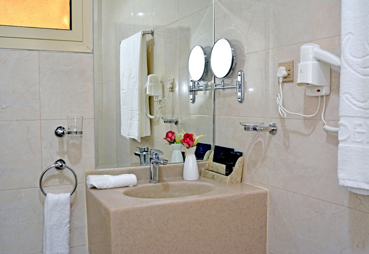 Bathroom 3, Golden Bujari Hotel Al Dhahran, Al Khobar