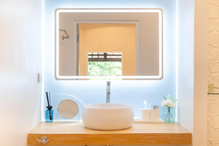 Bathroom 4, Rawai Bungalow, Phuket Island