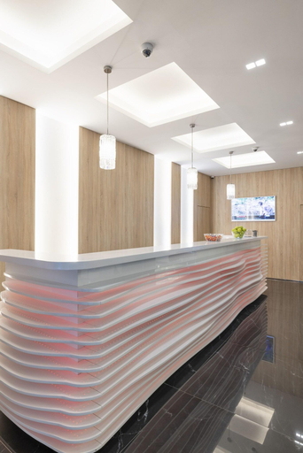 Public Area 3, Silver Crown Hotel & Residence, Budapesti
