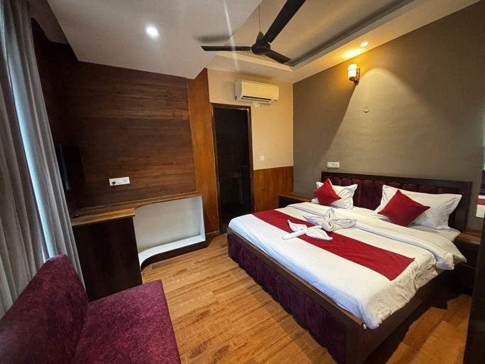 Room 5, Hotel Maria, Sahibzada Ajit Singh Nagar