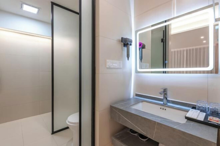 Room 2, First Sight Yingshan Resort, Dali Bai