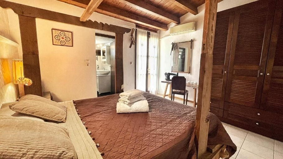 Bedroom 4, Four Seasons Of Bliss at Sohora Hotel, Crete