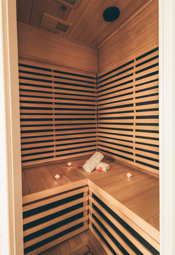 Others 5, Nid Dore - Suite bien-etre avec sauna & balneo privatifs, Pyrénées-Orientales
