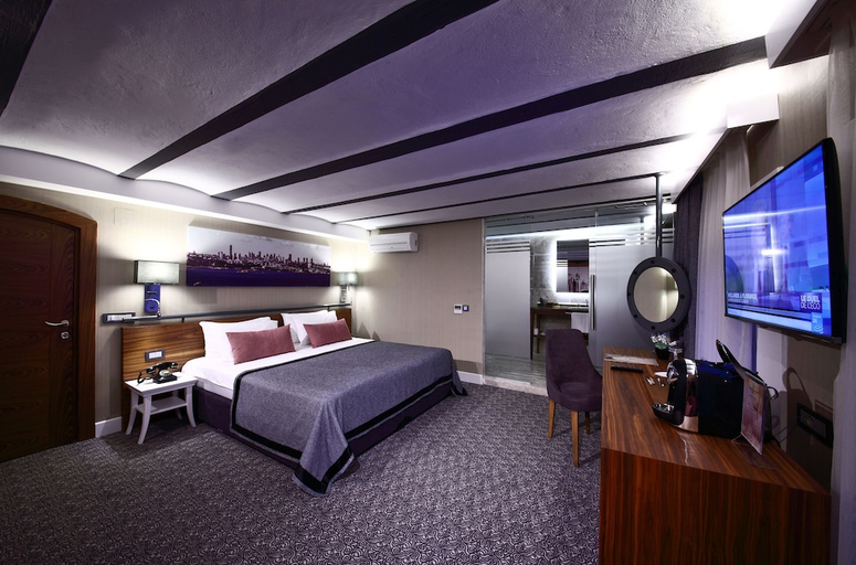 Bedroom 2, Montania Special Class Hotel, Mudanya