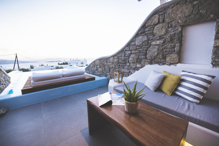 Bedroom 2, Adel Private Suites, South Aegean