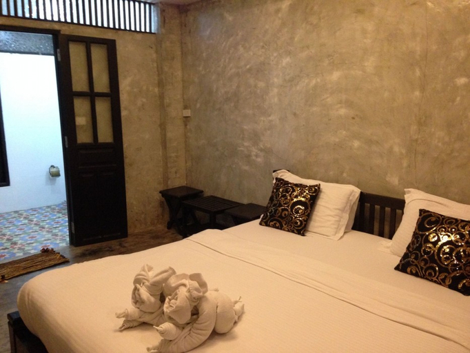 Bedroom 2, At Casa Guesthouse Amphawa, Amphawa
