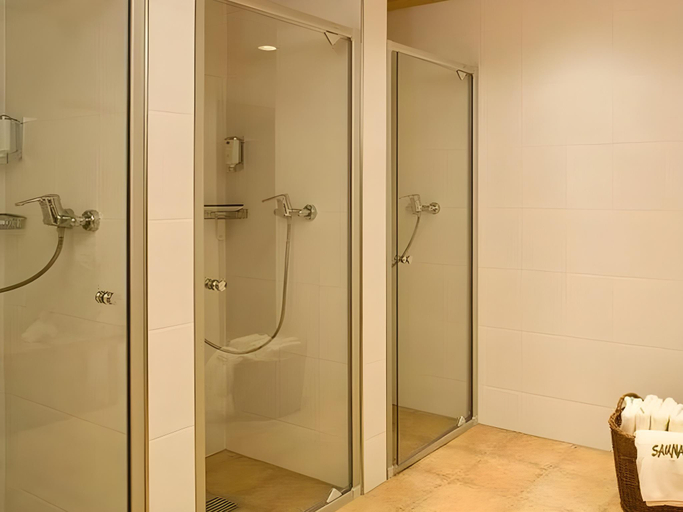 Bathroom 3, Hotel Schrenkhof, München