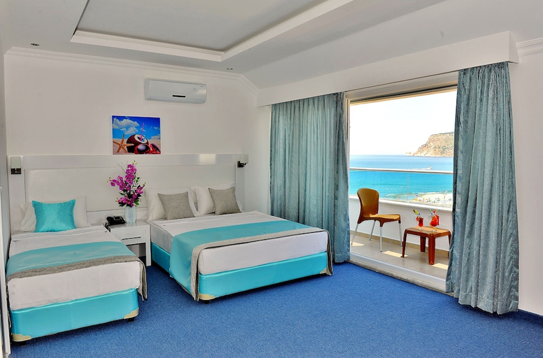 Bedroom 4, Mesut Hotel, Alanya