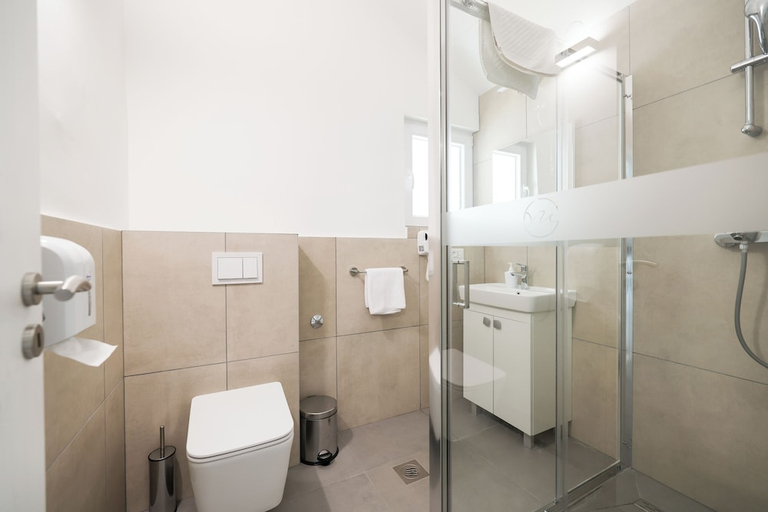 Bathroom 5, Apartments Medena, Seget