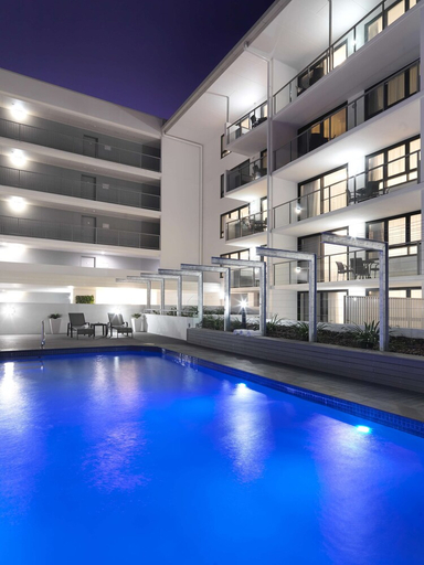 Sport & Beauty 2, Oaks Mackay Carlyle Suites, Mackay - Pt A