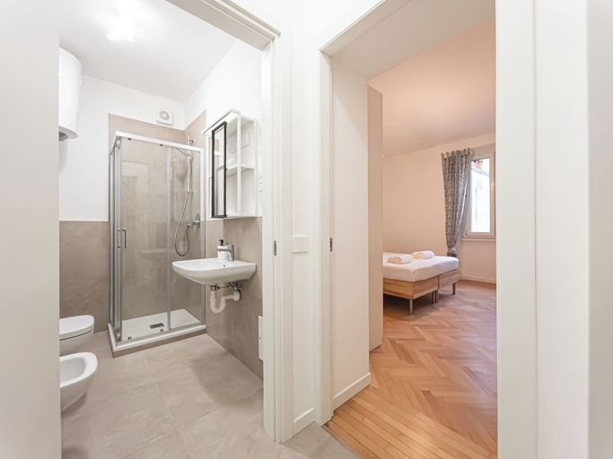 Bathroom 3, RRRapido Sant Ambrogio Suites and Rooms, Milano