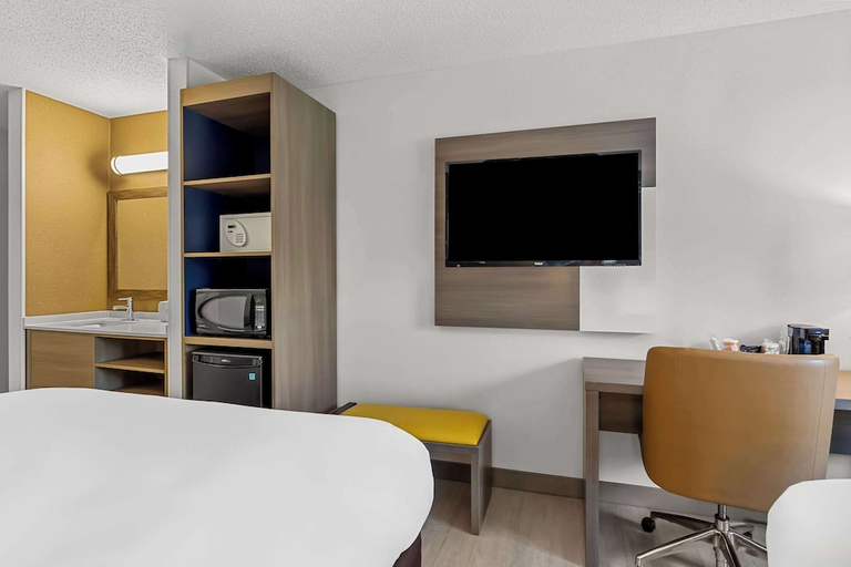 Bedroom 2, Comfort Inn Painesville - Concord, Lake
