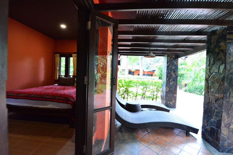 Bedroom 2, Baan Namping Riverside Village Chiang Mai, Hang Dong