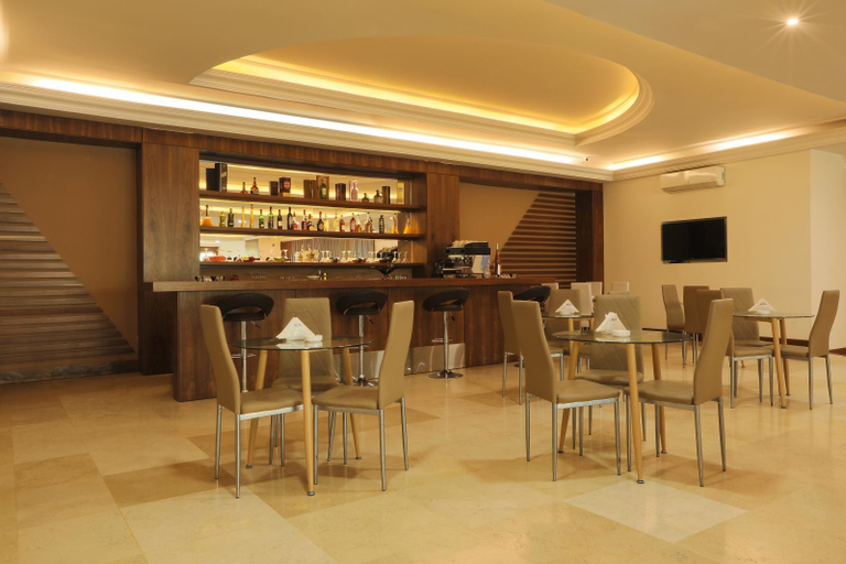 Food & Drinks 5, President Hotel Jounieh, Kasrouane