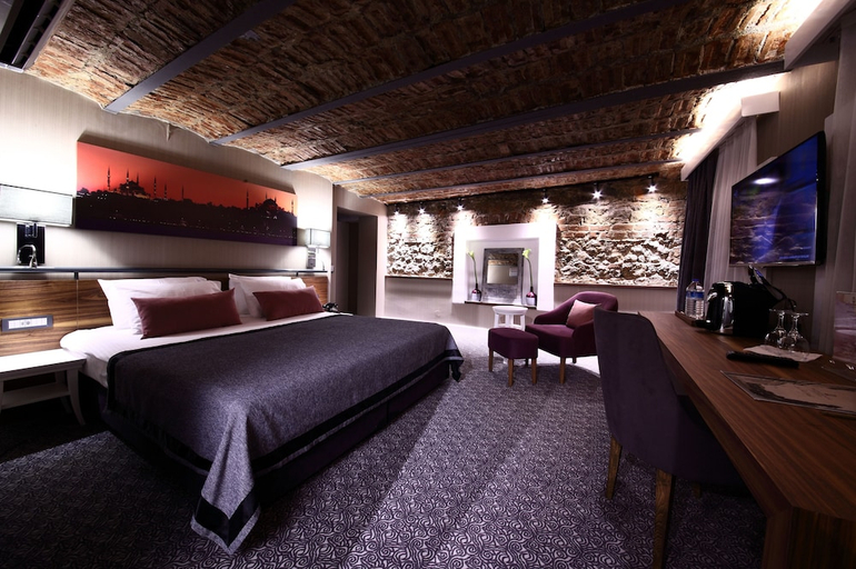 Bedroom 2, Montania Special Class Hotel, Mudanya