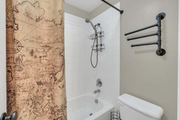 Bathroom 3, Large 4 bedroom Pool Home With Relaxing Vibes 4 Villa, Polk