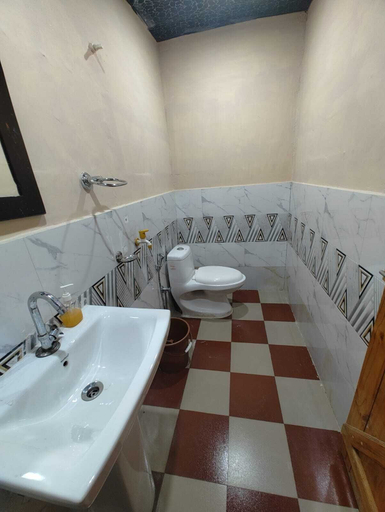 Bathroom 3, Anany Resort, Nainital
