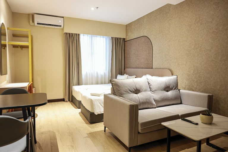 Room 4, Kivana Suite, Vetro 11 by Ayuhouz, Kota Kinabalu