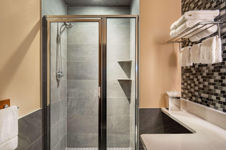 Bathroom 4, Harborside Inn Of Boston, Boston