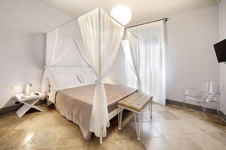 Bedroom 3, Casato Licitra, Ragusa