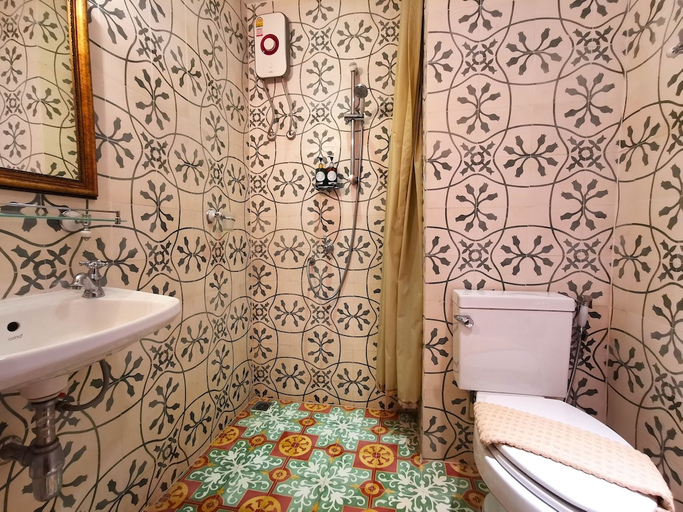 Bathroom 4, Lertnimit Boutique Hotel, Hua Hin