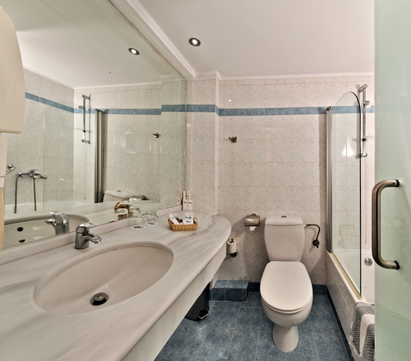 Bathroom 4, Minos Hotel, Crete