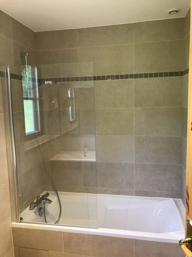 Bathroom 4, DOMAINE DU GRAND BOIS, Nièvre