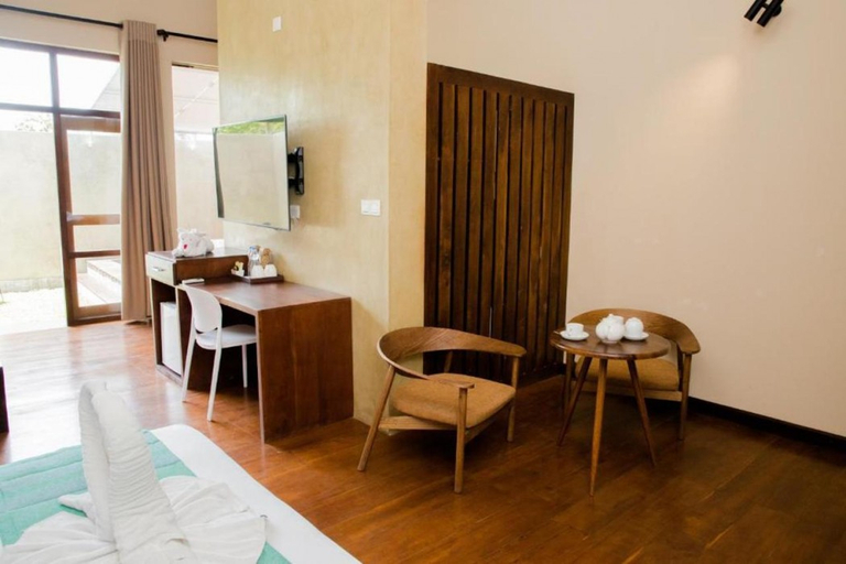 Bedroom 2, Sea Horse Hotel and Spa, Negombo