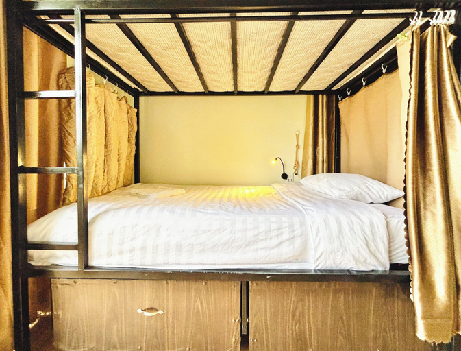 Room 2, Bamboo Riverside Home, Bố Trạch