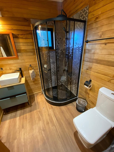 Bathroom 5, HuellaBlanca Domos, Cautín