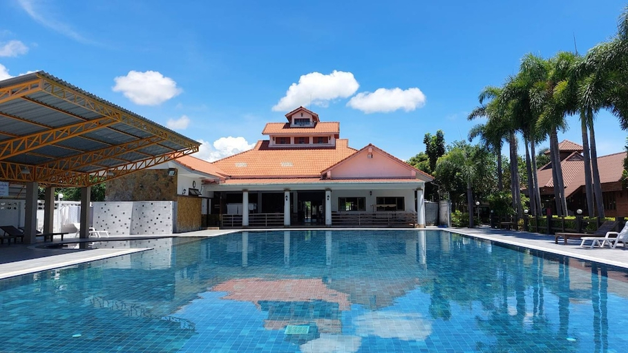 Sport & Beauty 4, Ruen Purksa Resort, Muang Prachuap Khiri Khan