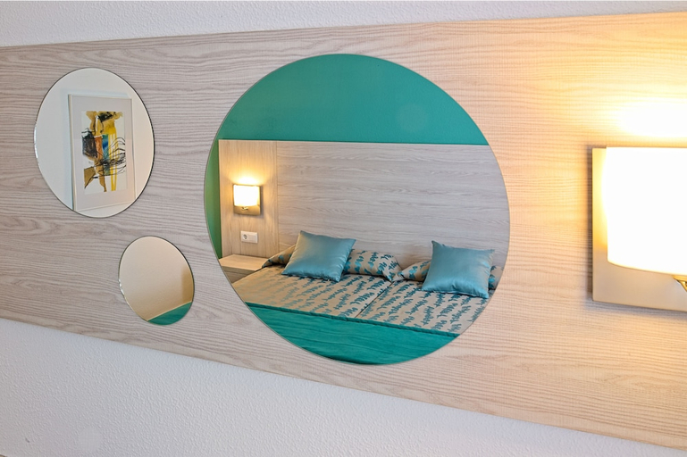 Bedroom 4, Protur Safari Park Aparthotel, Baleares