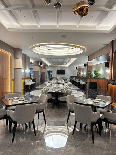 Others 3, Nusatu by Artotel - Semarang, Semarang