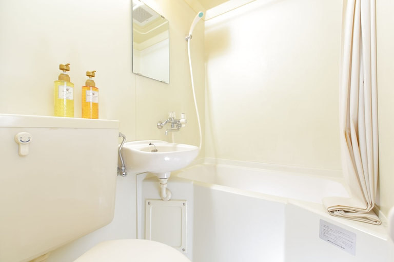 Bathroom 4, Flexstay Inn Sakuragicho, Yokohama